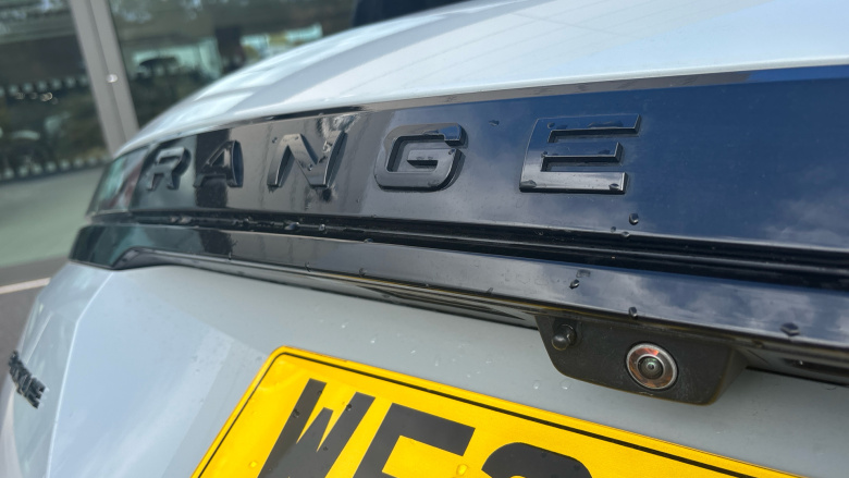 Land Rover Range Rover Evoque 2.0 D200 Dynamic SE 5dr Auto Diesel Hatchback